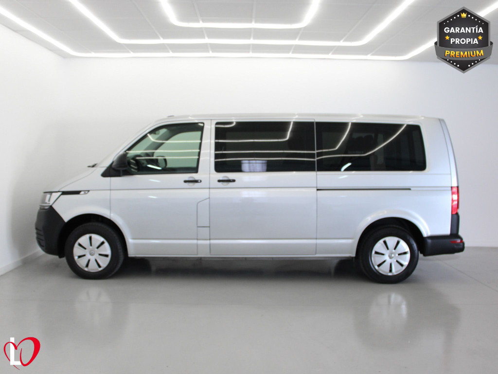 VOLKSWAGEN TRANSPORTER 2.0 TDI T6 COMBI 9 LARGA 110 de segunda mano