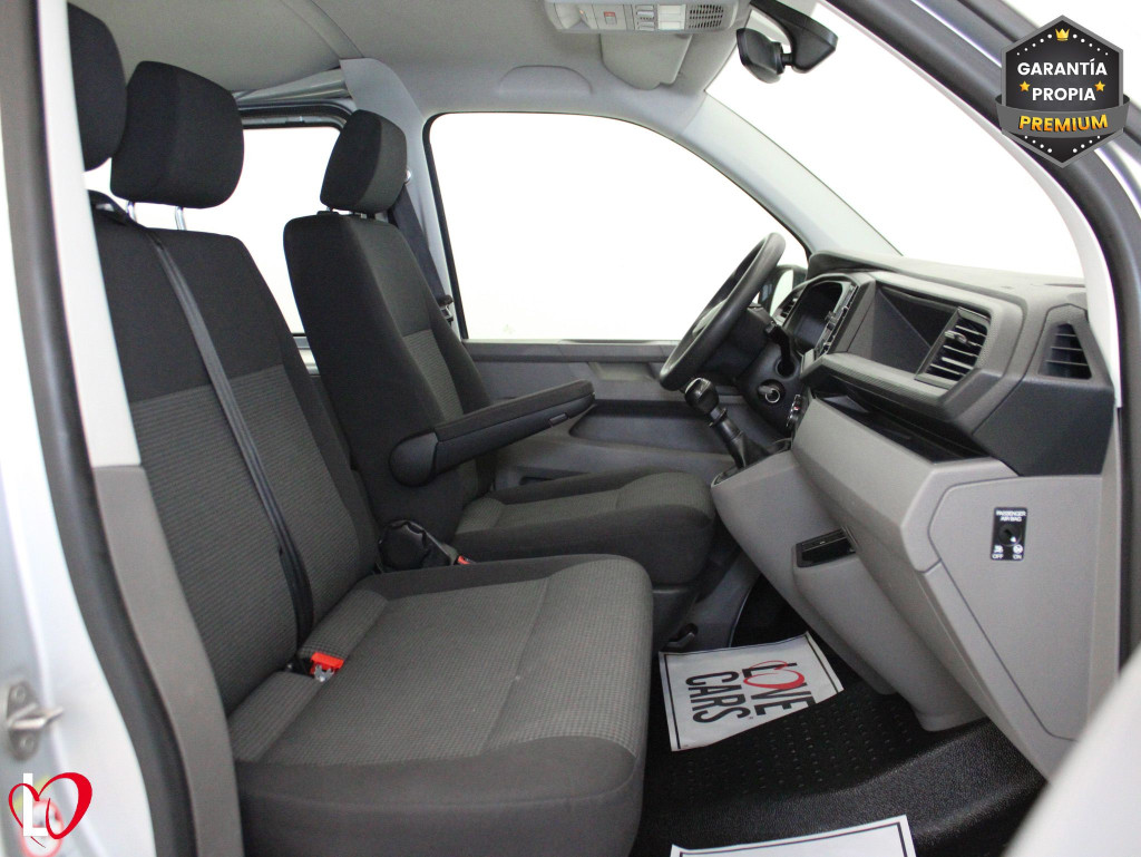 VOLKSWAGEN TRANSPORTER 2.0 TDI T6 COMBI 9 LARGA 110 de segunda mano