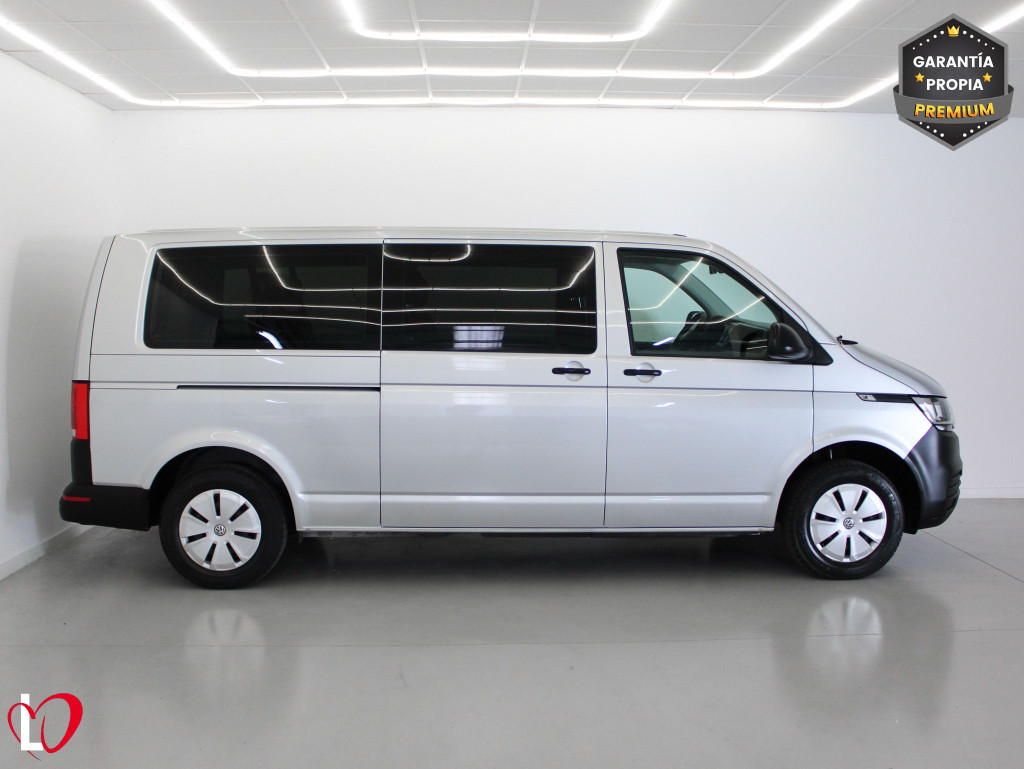 VOLKSWAGEN TRANSPORTER 2.0 TDI T6 COMBI 9 LARGA 110 de segunda mano