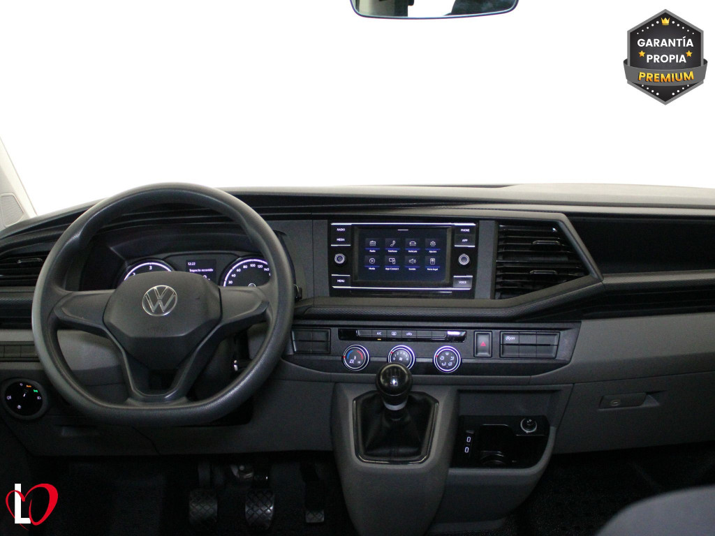 VOLKSWAGEN TRANSPORTER 2.0 TDI T6 COMBI 9 LARGA 110 de segunda mano