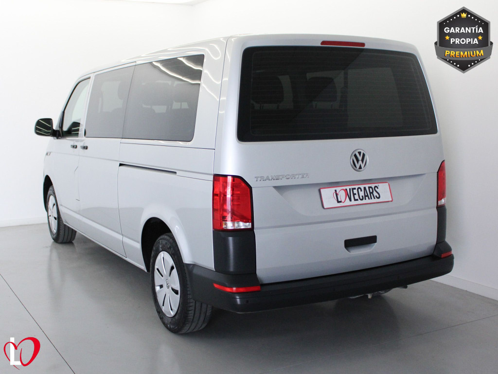 VOLKSWAGEN TRANSPORTER 2.0 TDI T6 COMBI 9 LARGA 110 de segunda mano